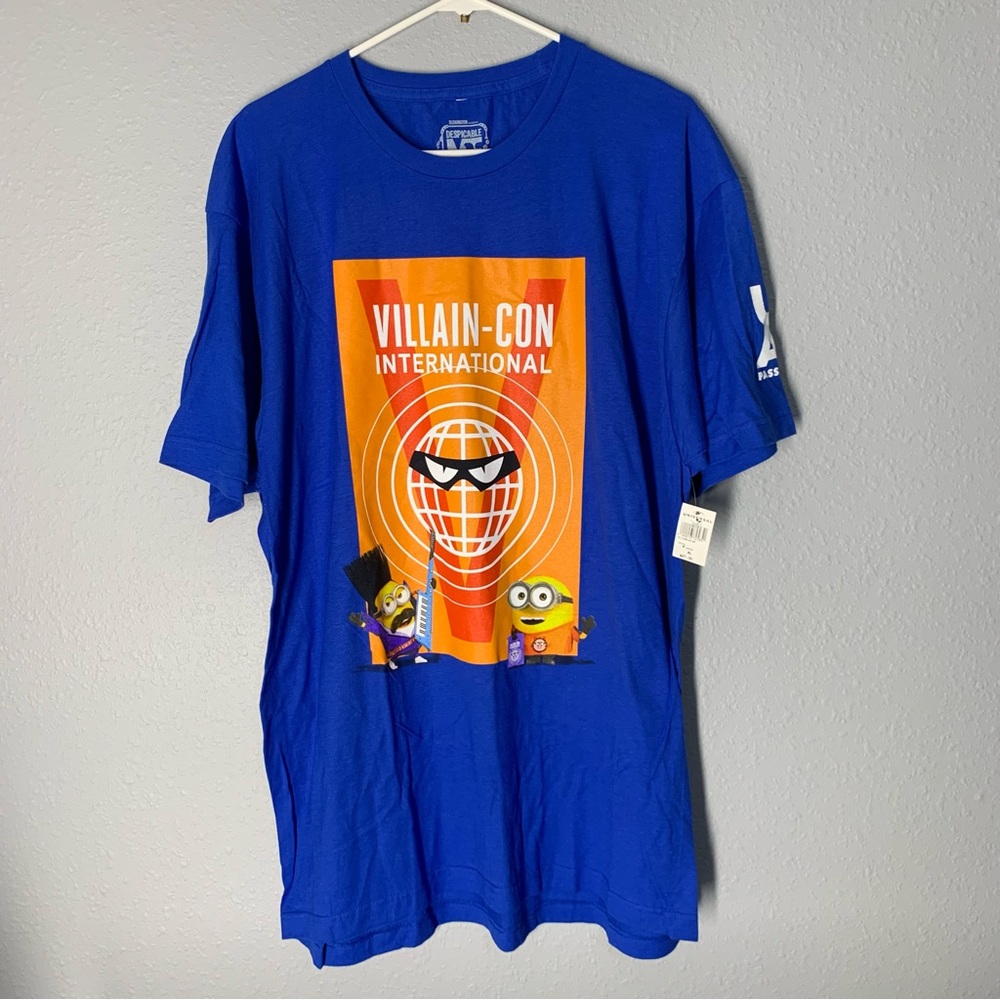 NWT 2023 UOAP Passholder Villain-Con International Despicable Me Tee Shirt